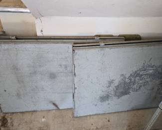 Collapsible military lockers 