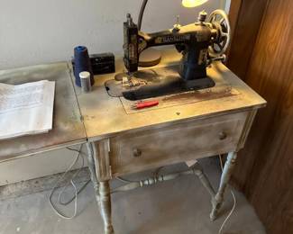 Franklin Sewing Machine