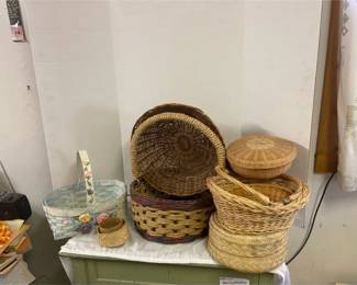 Assorted Baskets Of Different Sizes, Tortilla Warmer Basket