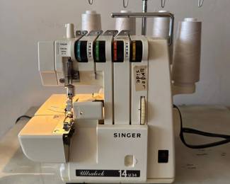 Singer Ultralock Sewing Machine