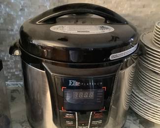 Pressure cooker by elite