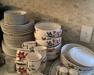 Set  of MIKASA Maxima