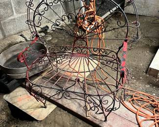 Wire Settee Child Size