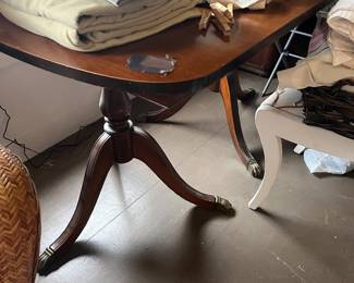 Duncan Phyfe Style Mahogany Table