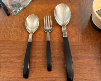 LUNT Contrast---Sterling with Lucite We have a set!