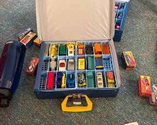 2 full boxes of Matchbox cars