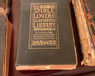 1800's Illustrated Bible