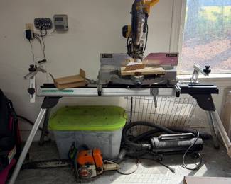 Dewalt miter saw with stand