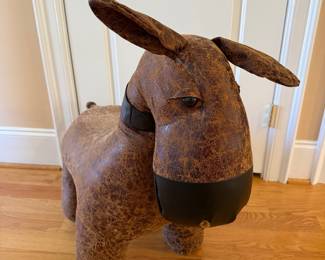 Leather donkey footrest