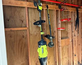 Battery and hand yard tools