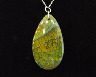 .925 Sterling Silver Calcedony Dragons Veins Agate Pendant Necklace