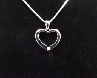 .925 Sterling Silver Diamond Accented Heart Pendant Necklace