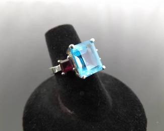 .925 Sterling Silver Topaz and Garnet Crystal Ring Size 5.75