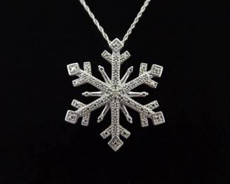 .925 Sterling Silver Diamond Accented Snowflake Pendant Necklace