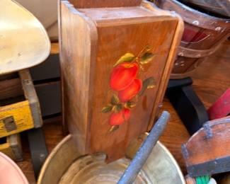 Vintage wooden knife block with painted apple design, country kitchen decor