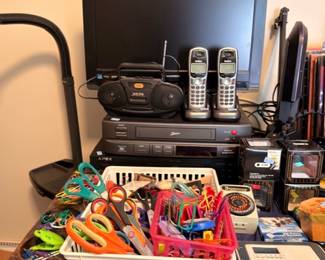 Computer monitor, VCR, DVD player, cordless phone, boombox, electronics lot