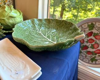 Green ceramic cabbage leaf bowl, majolica style lettuce ware, decorative serving dish
