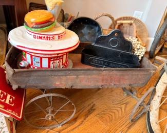 Vintage Dinah's Drive-In ceramic cookie jar with hamburger top, retro diner collectible