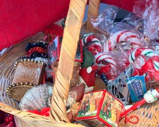 Christmas gift basket, beaded garland, candy canes, holiday decorations lot