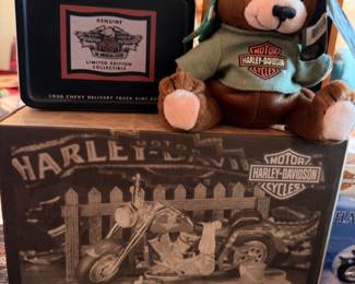 Harley Davidson teddy bear, boxed HD collectibles, motorcycle memorabilia gift lot