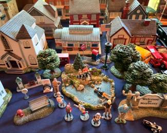 Hawthorne Mayberry Christmas village collection, Welcome to Mayberry sign, Andy Griffith collectible