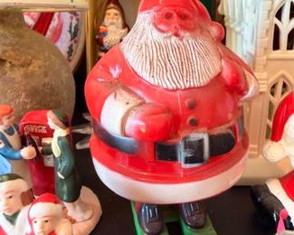 Vintage ceramic Santa Claus cookie jar, red Christmas collectible