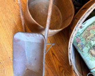 Vintage copper and brass pots, antique kitchenware, primitive cooking utensils