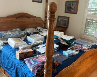 Bed King/ Clothing/ Blankets/ Giftsets