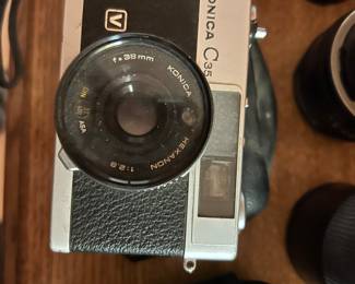 Konica C35