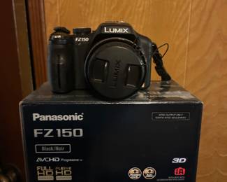 Lumix FZ150 