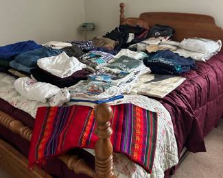 Clothing / Queen Bed