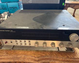 Harman/ Kardon 730 Twin powered 