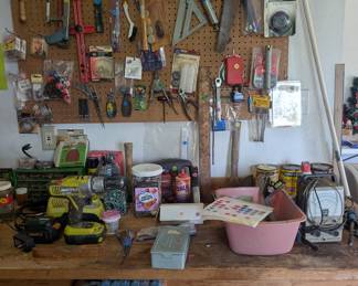 All kinds of tools, fasteners and geegaws 