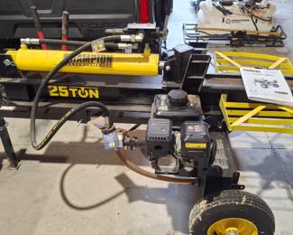 Champion 25 Ton Log Splinter