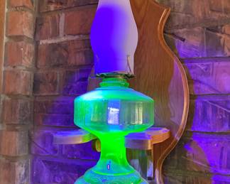 Uranium glass oil lamp