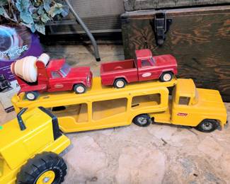 Various Tonka and other trucks
