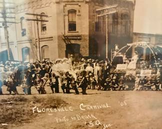 Framed photo of Floresville TX 1908