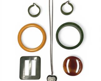 Bakelite Jewelry