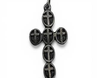 Cross Pendant 9.61g