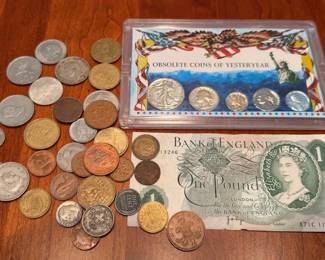 Foreign And US Currency