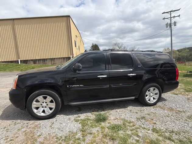 GMC YUKON
