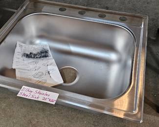 STAINLESS STEEL SINK