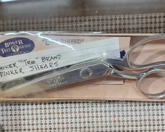 BOKER PINKER SHEARS