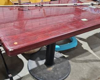 RESTAURANT TABLE