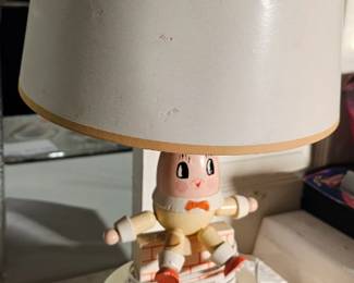VINTAGE NURSERY LAMP
