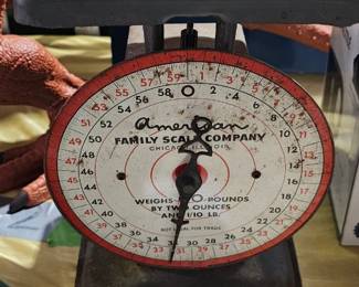 KITCHEN SCALE