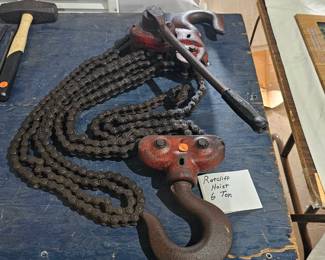 CHAIN