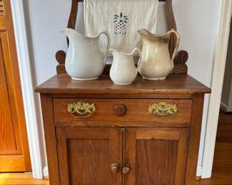 Antique wash stand- $100