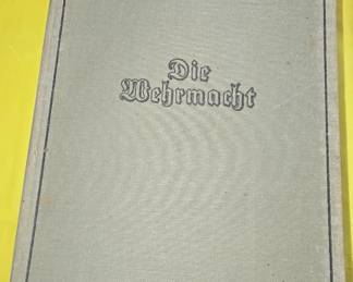 WW2 GERMAN BOOK