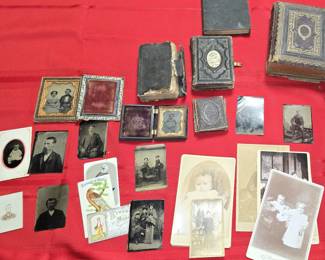 COLLECTION OF CIVIL WAR ERA TINTYPES & CABINET PHOTOS